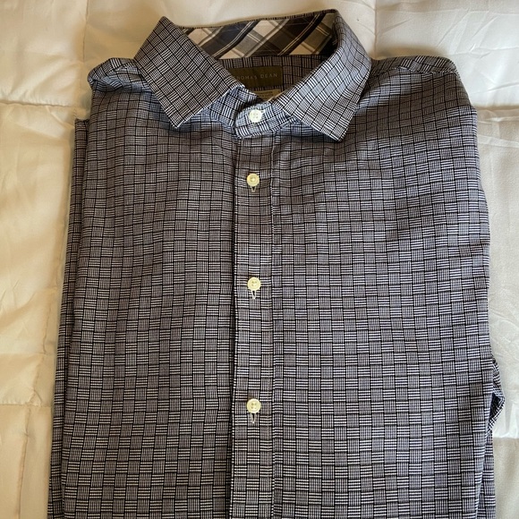 Thomas Dean Perfect condition Men’s XL navy and white button down. Quiet luxury. - Picture 4 of 8